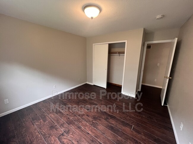 Building Photo - 4968 Stoneback Dr