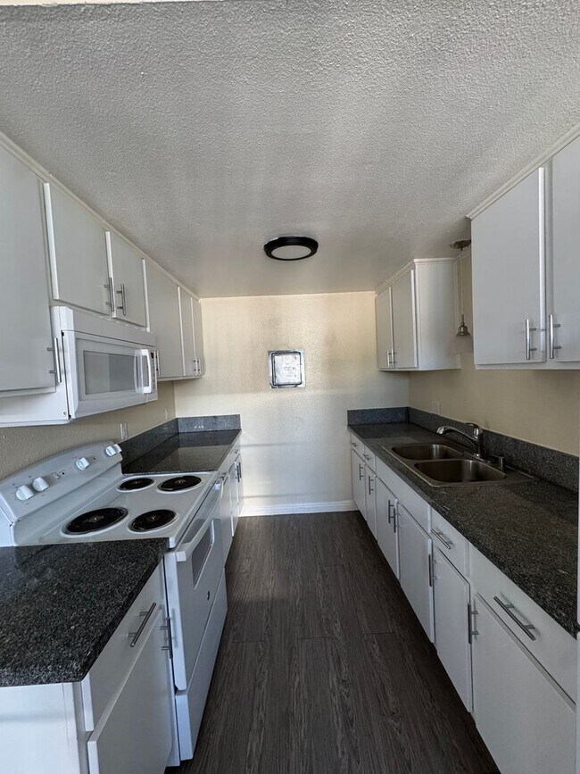 Building Photo - Welcome to SkyView Villa and Somerset Apar...