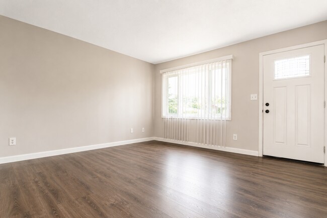 Foto del edificio - Beautiful 3-Bedroom Home with Private Patio!