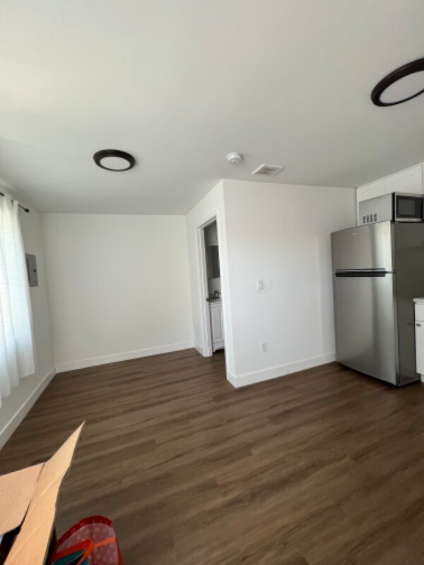 Foto del edificio - 2504 Vineyard Ave