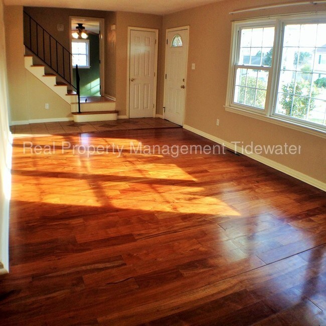 Building Photo - 4628 Crown Point Ln