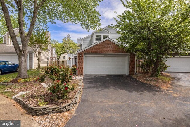 Building Photo - 6015 Good Lion Ct