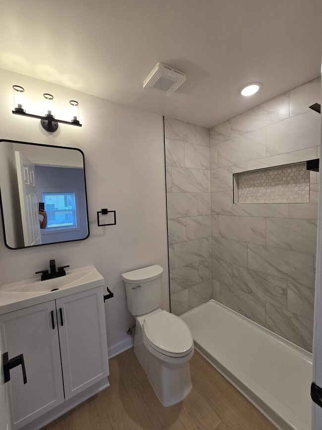 Foto del edificio - 198 S Court St