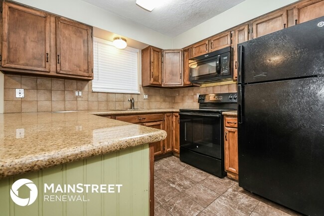 Building Photo - 938 S 200 E