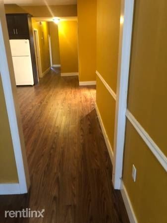 Building Photo - 4 br, 1 bath House - 3210 Olinville Ave