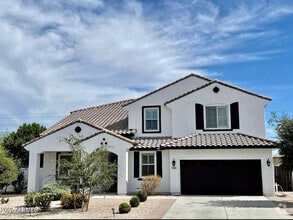 Building Photo - 4435 S Squires Ln