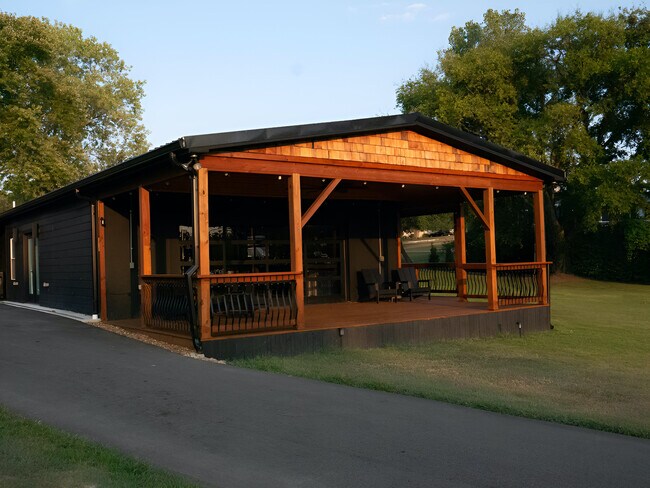 Foto del edificio - 131 Cumberland Shores Dr