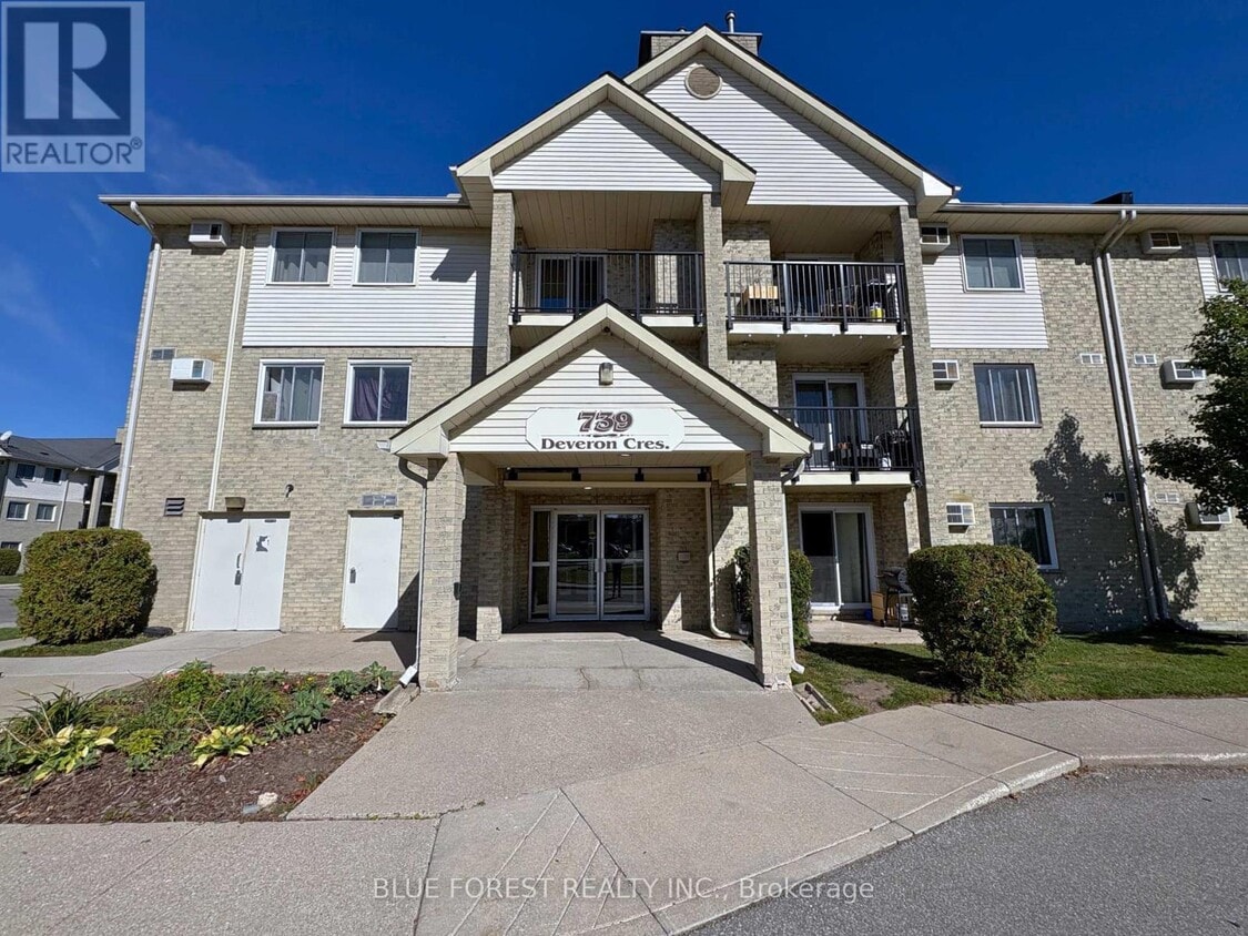 Primary Photo - 739-739 Deveron Crescent