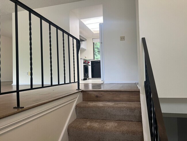 Foto del edificio - 4Bd/1.75Ba Redmond House