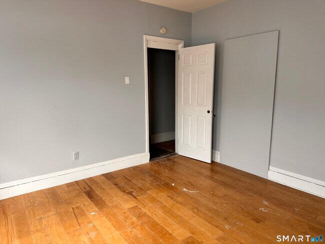 Foto del edificio - 240 Madison Ave