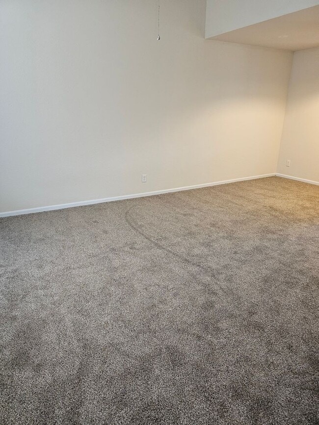 Building Photo - 4409 Derby Ridge Dr