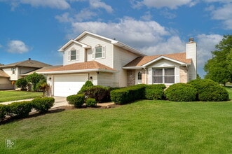 Building Photo - 1409 Gilray Dr