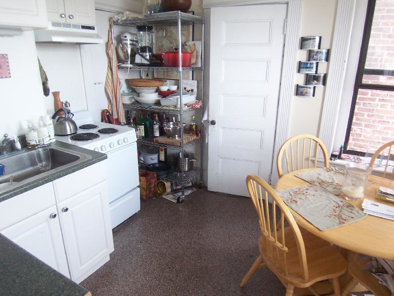 Primary Photo - 1378 Beacon St
