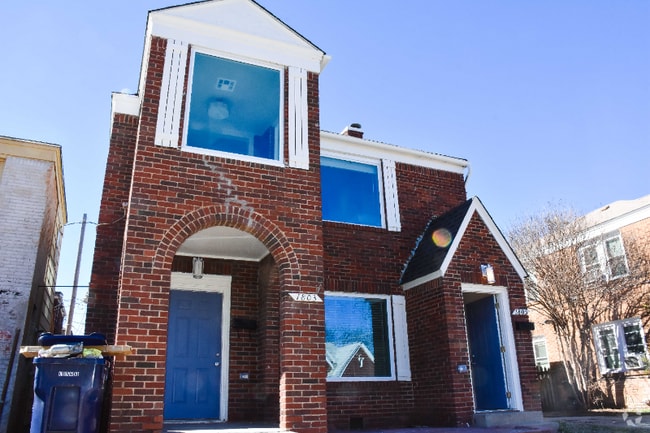 Building Photo - 1803 N Blackwelder Ave