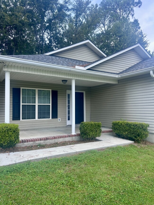 Building Photo - 7 Cromartie Dr