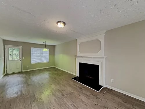 Building Photo - 4734 Cedar Trace Dr