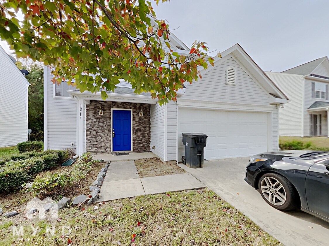 Foto principal - 10717 Glenluce Ave
