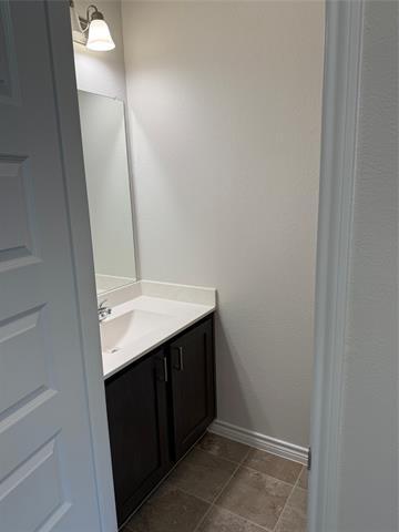 Foto del edificio - 409 Saddle Ln