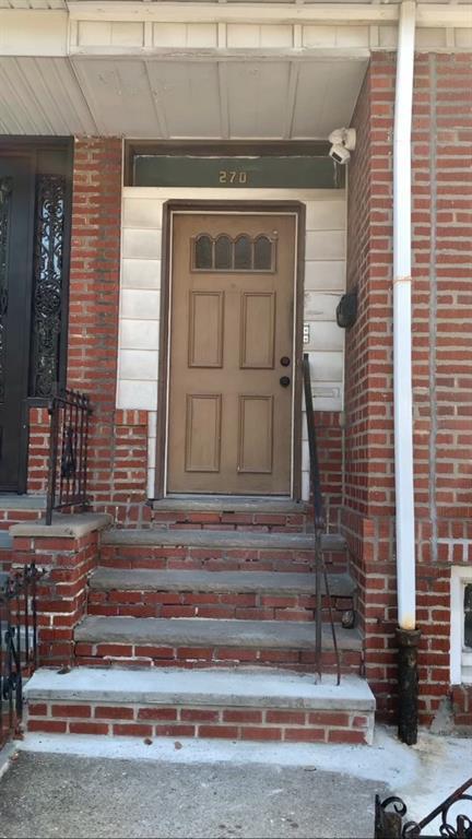 Primary Photo - 270 91st St