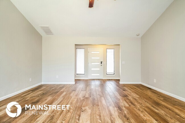Foto del edificio - 1113 Countrywood Ln