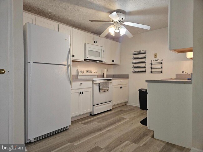 Foto del edificio - 3929 Greencastle Rd