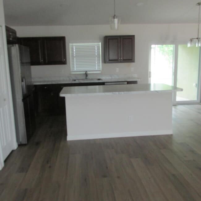 Building Photo - 1726 SE Minorca Ave