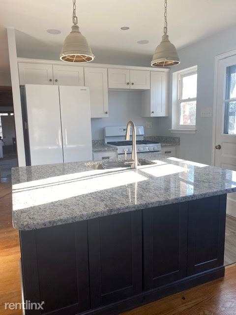 Foto del edificio - 3 br, 1.5 bath House - 2021 Yale Ave.