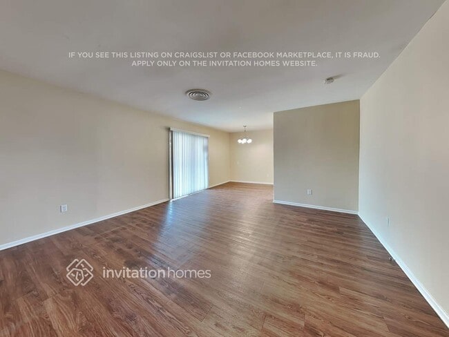 Foto del edificio - 9256 Swinton Ave