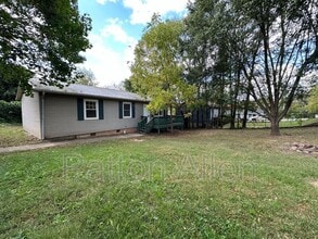 Building Photo - 74 Buffalo St