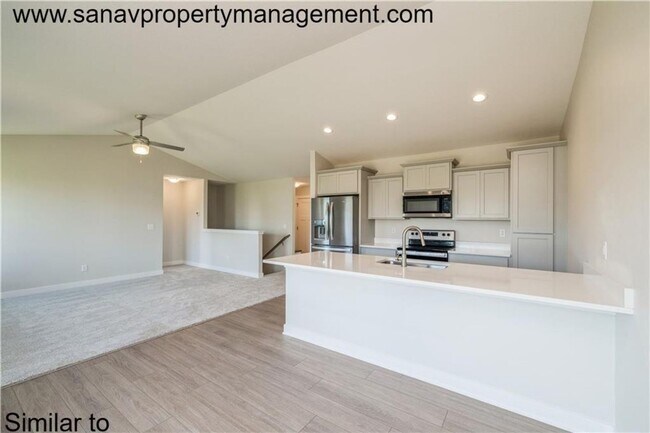 Foto del edificio - Spacious Ranch-Style Home in Waukee – Move-In Ready!