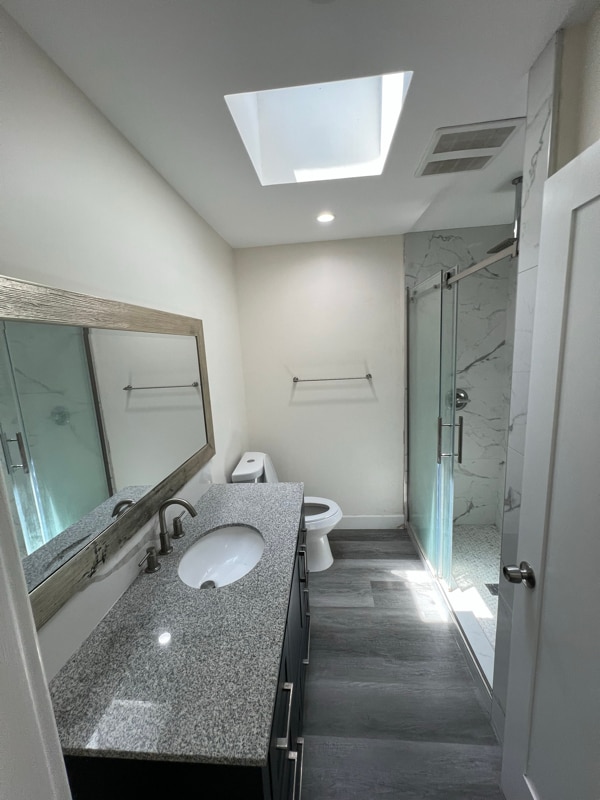 Building Photo - 3720 Elm Ave