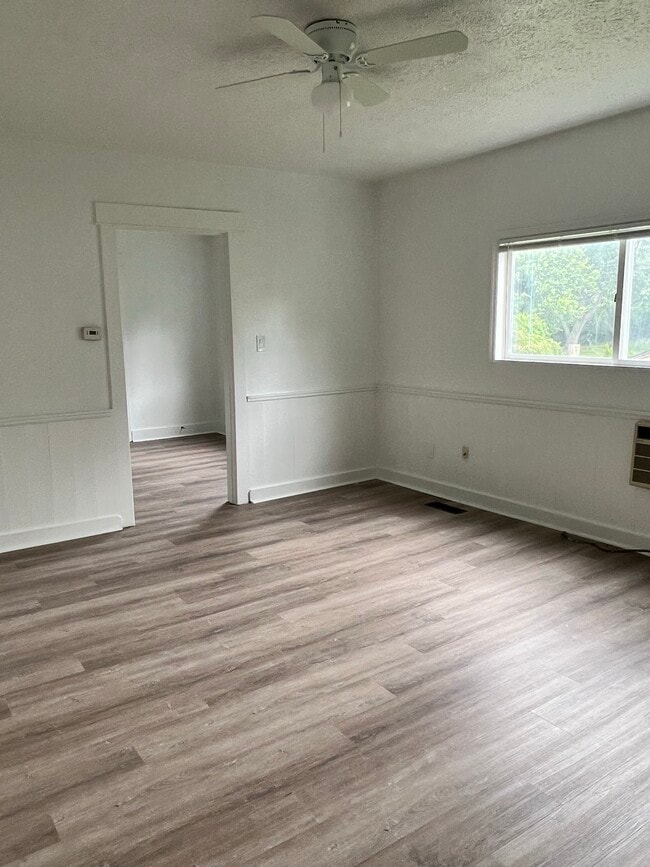 Building Photo - Single Family House in Kettering