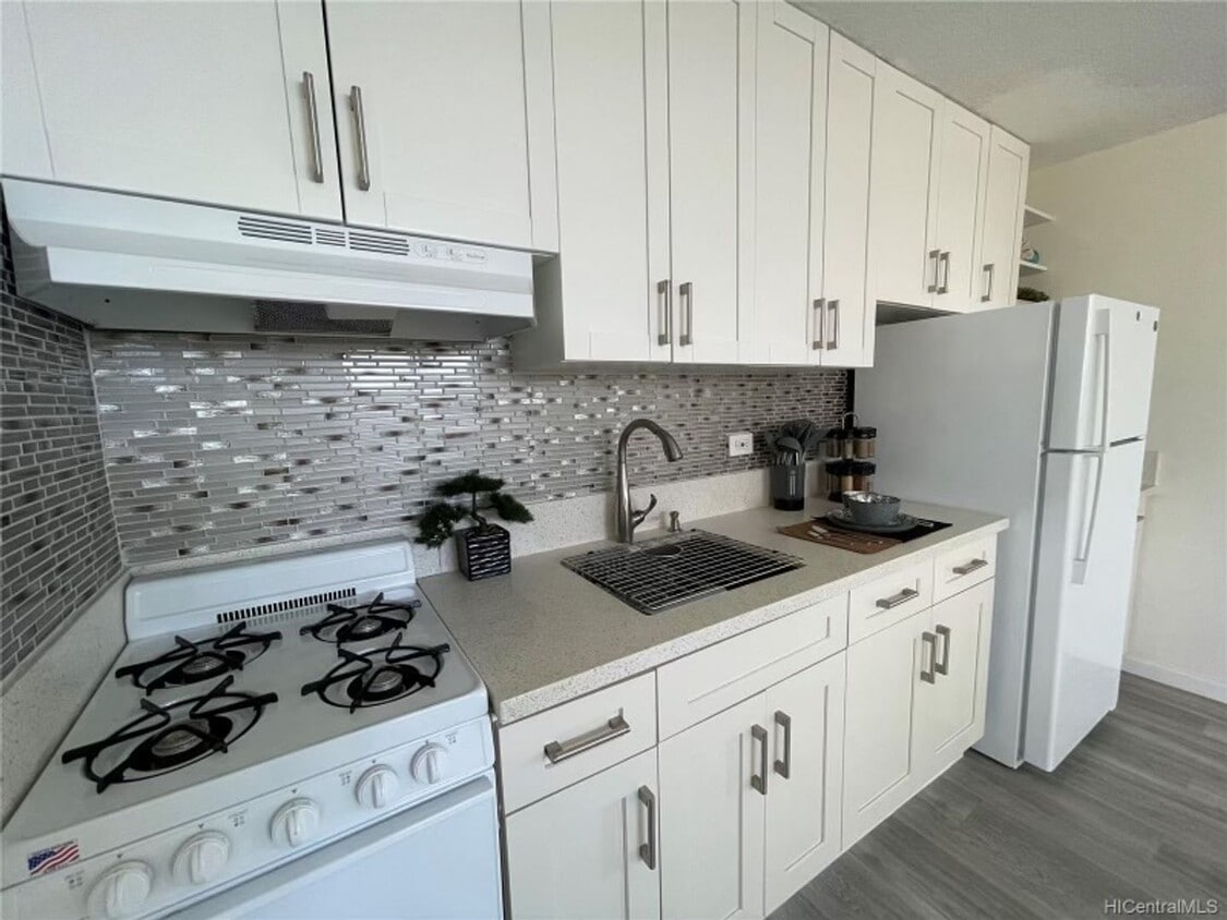 1 Bed 1 Bath Makiki Apartment for Rent - 1 Bed 1 Bath Makiki Apartment for Rent