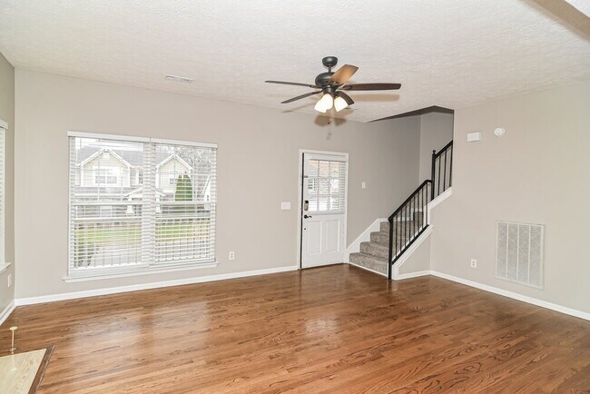 Foto del edificio - 1604 Zurich Dr