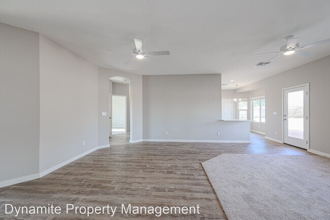 Building Photo - 3 br, 2 bath House - 8348 W McCartney Road