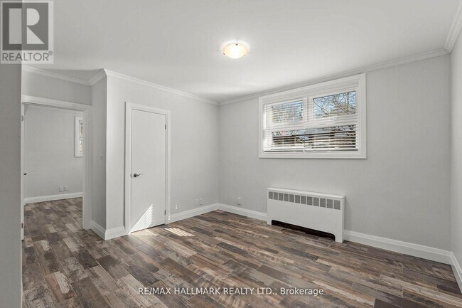 Building Photo - 276 King Edward Ave