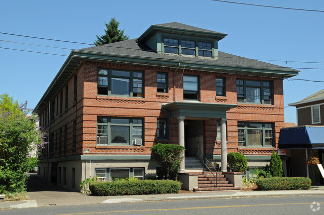 Building Photo - Burlingame Apartments