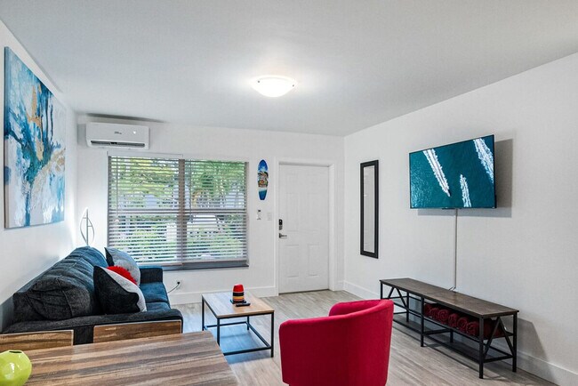 Foto del edificio - 1125 NE 80th St