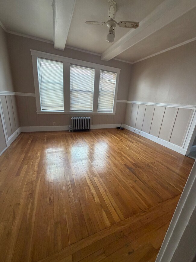 Photo - 19 Brockton St - Unit 1 Apartment