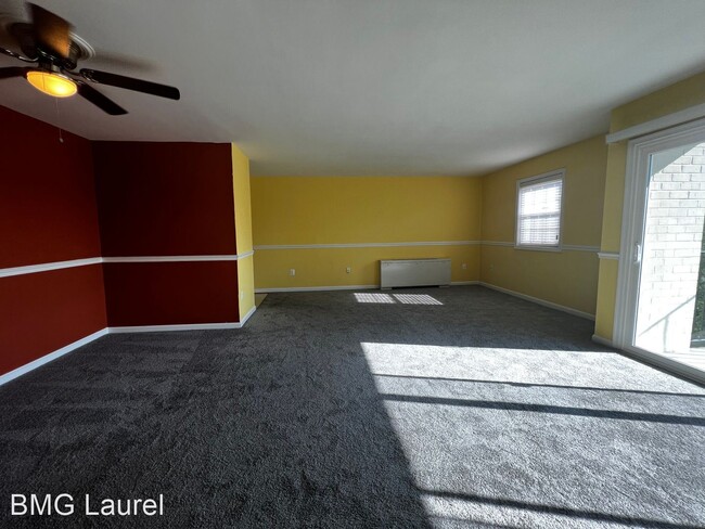 Building Photo - 2 br, 2 bath House - 4511 Romlon St  Unit 303