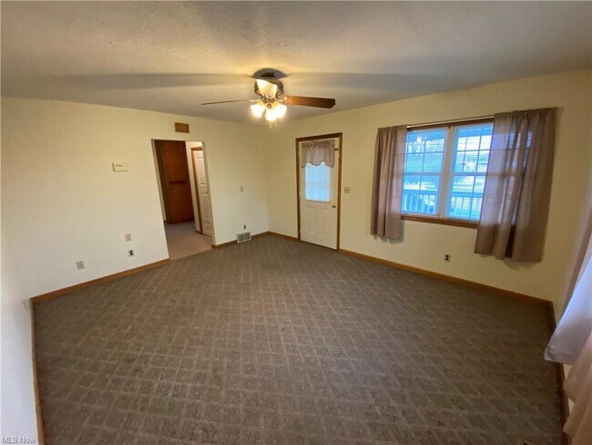 Foto del edificio - 705 4th St SE