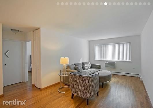Foto del edificio - 635 W Sheridan Rd