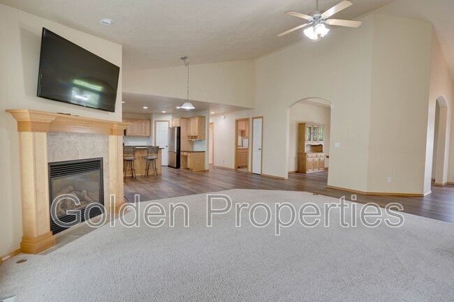Building Photo - 3045 W Thorndale Loop