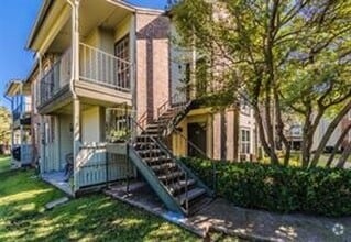 Building Photo - 5981 Arapaho Rd
