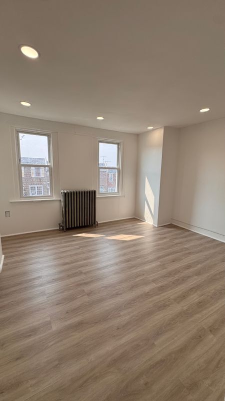 Foto del edificio - 6319 Mershon St