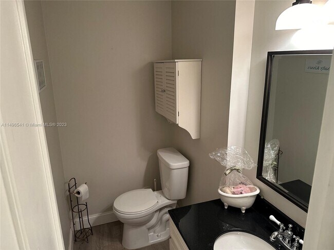 Foto del edificio - 8261 SW 128th St