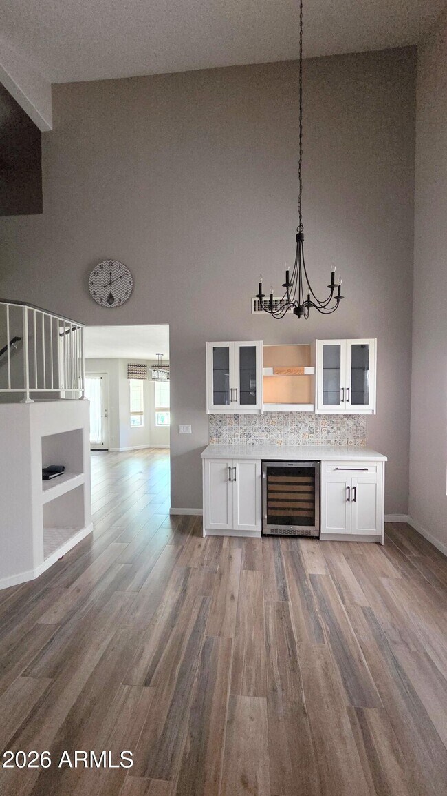 Building Photo - 3020 E Friess Dr