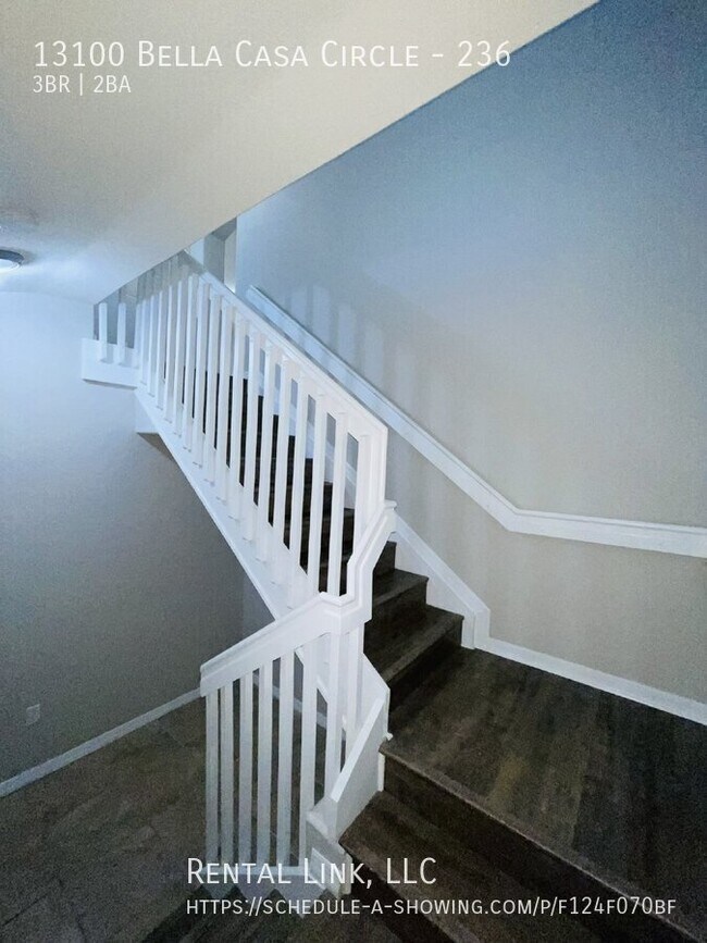 Foto del edificio - 13100 Bella Casa Cir