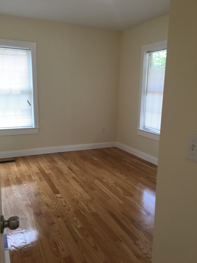 Photo - 785-787 Broadway Street Apartment