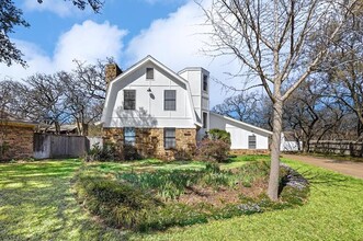 Building Photo - 200 Eagle Ct